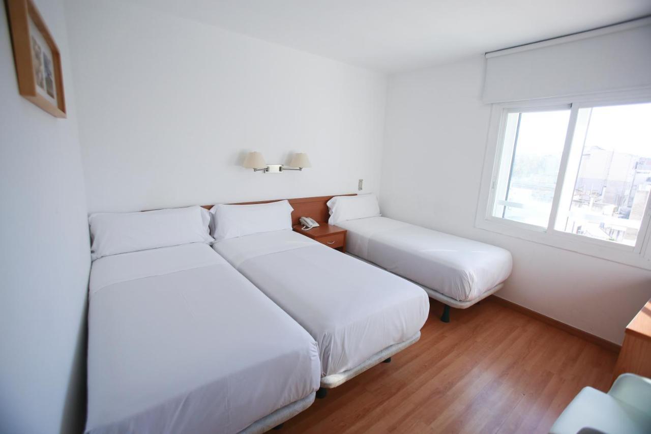 Gatell Hotel Vilanova i la Geltru Exterior photo