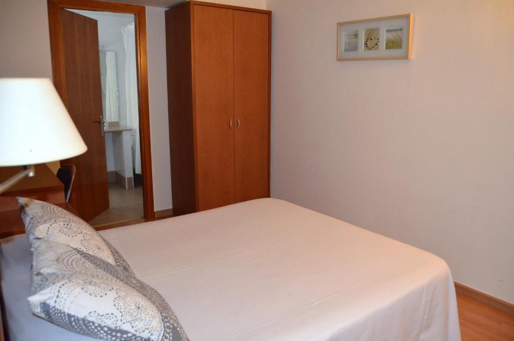 Gatell Hotel Vilanova i la Geltru Room photo